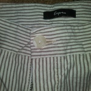 Express Shorts